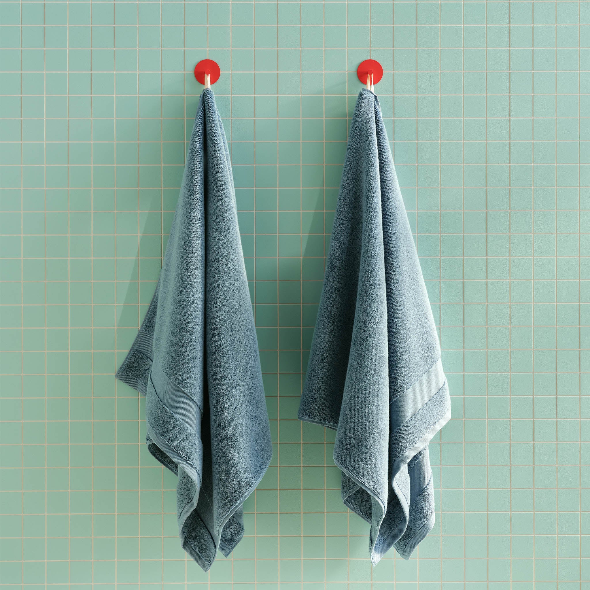 Super-Plush Towel and Robe Bundle - Image 18